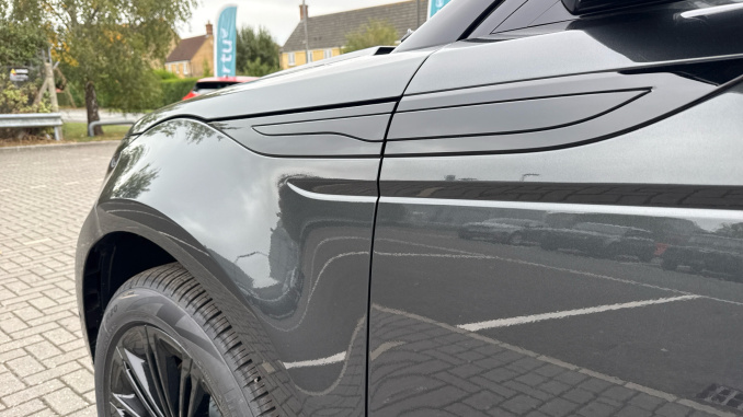 Land Rover Range Rover Evoque 1.5 P270e Hoxton Edition 5dr Auto Hatchback - Image 20